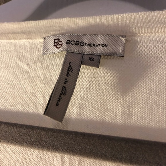 Cream BCBG Cardigan - Picture 2 of 4